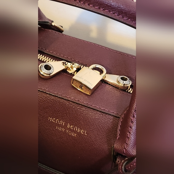 Henri bendel maroon burgundy satchel crossbody with gold lock and key - Picture 6 of 8